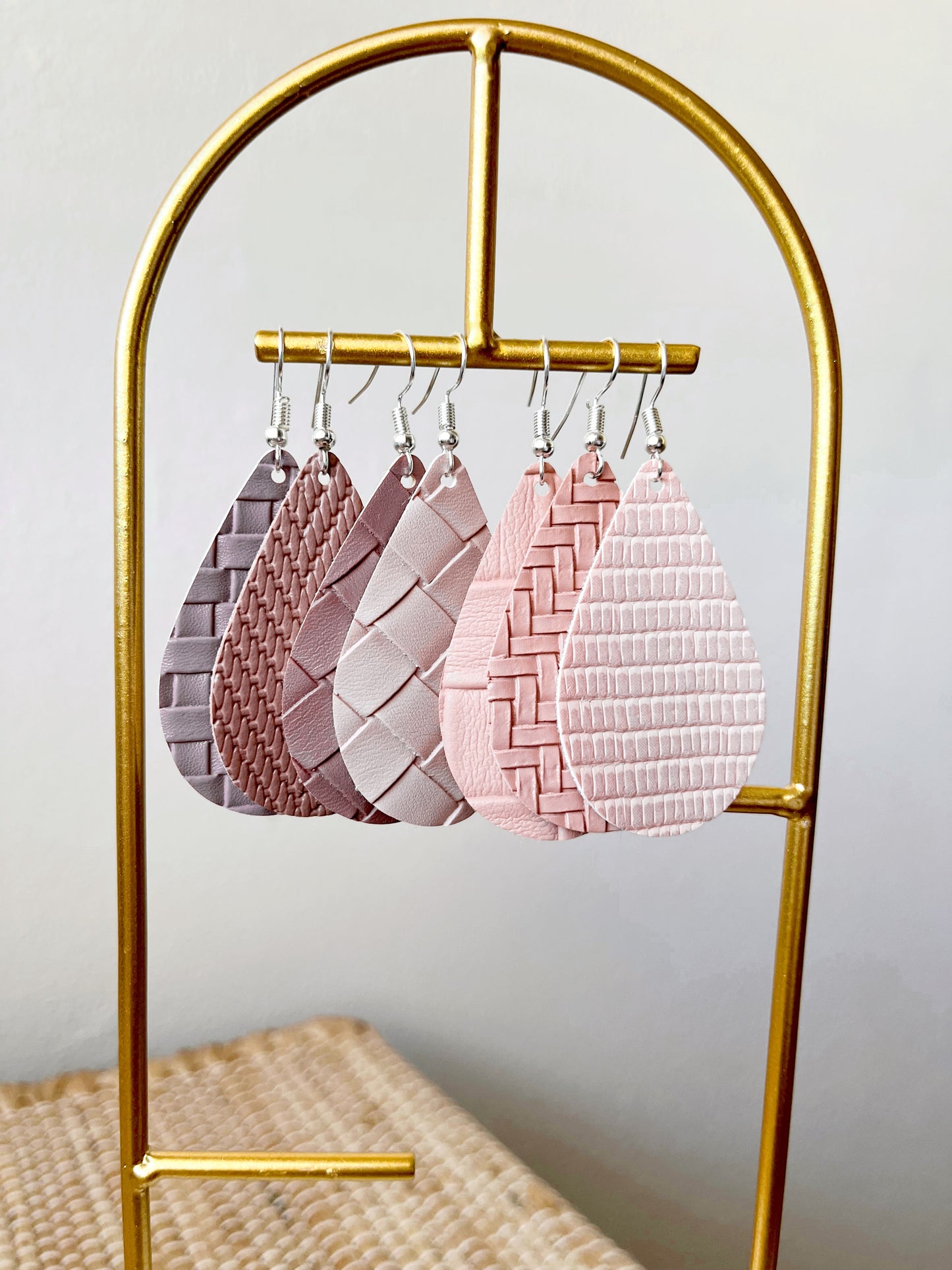 Mauve Chevron Weave